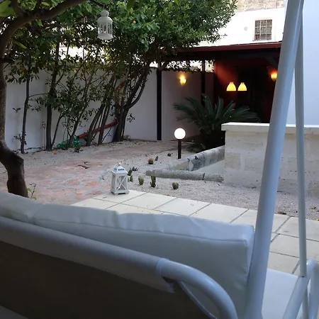 La Tela Di Penelope アパートホテル