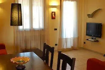 La Tela Di Penelope Aparthotel 3*
